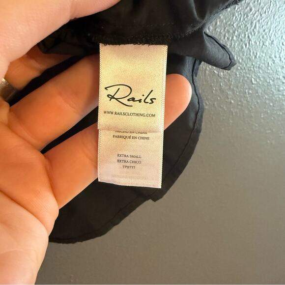 Rails Rosie Smocked Blouse Size XS - Picture 7 of 8